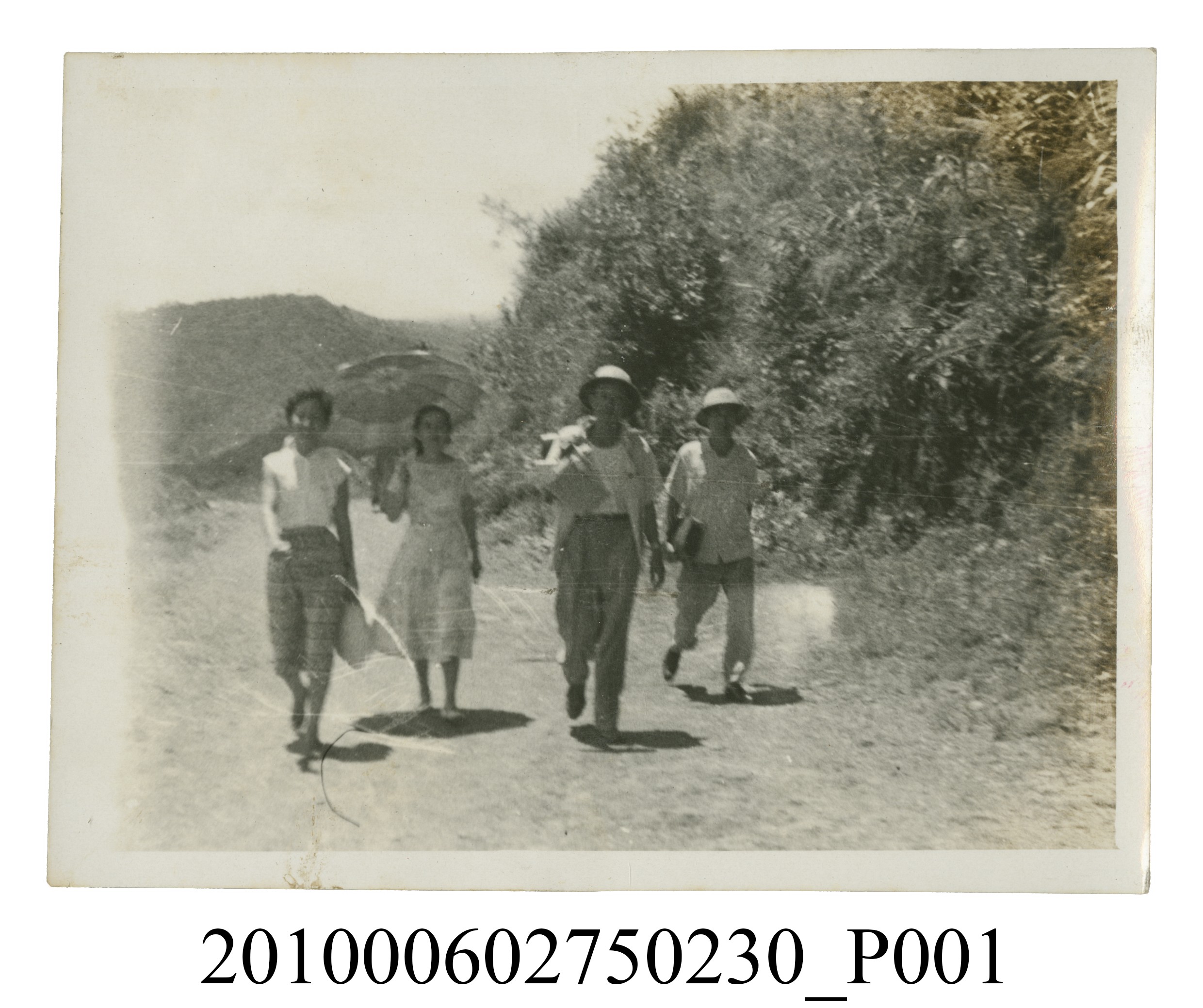 四人合照 (共2張)