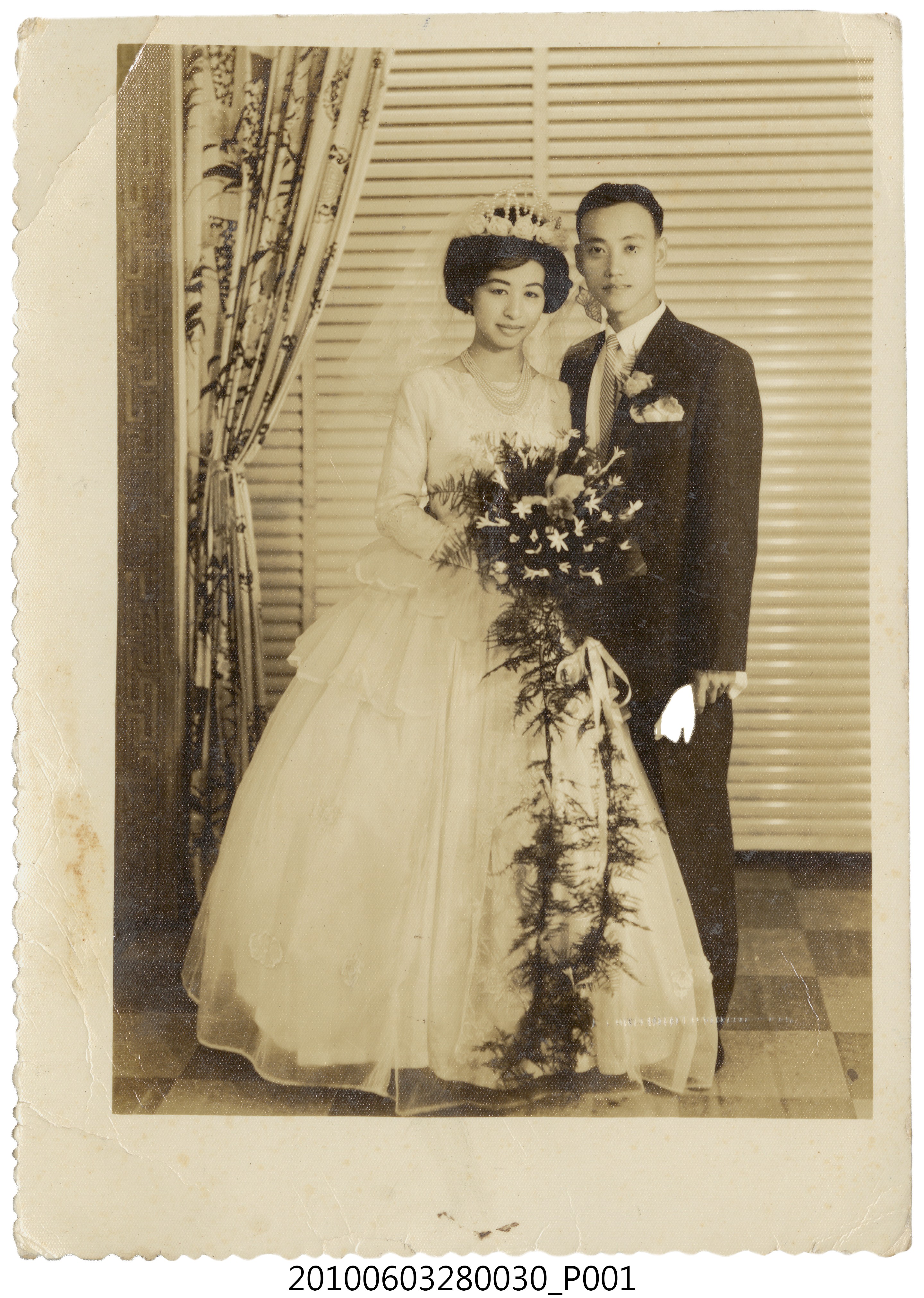 結婚照 (共2張)