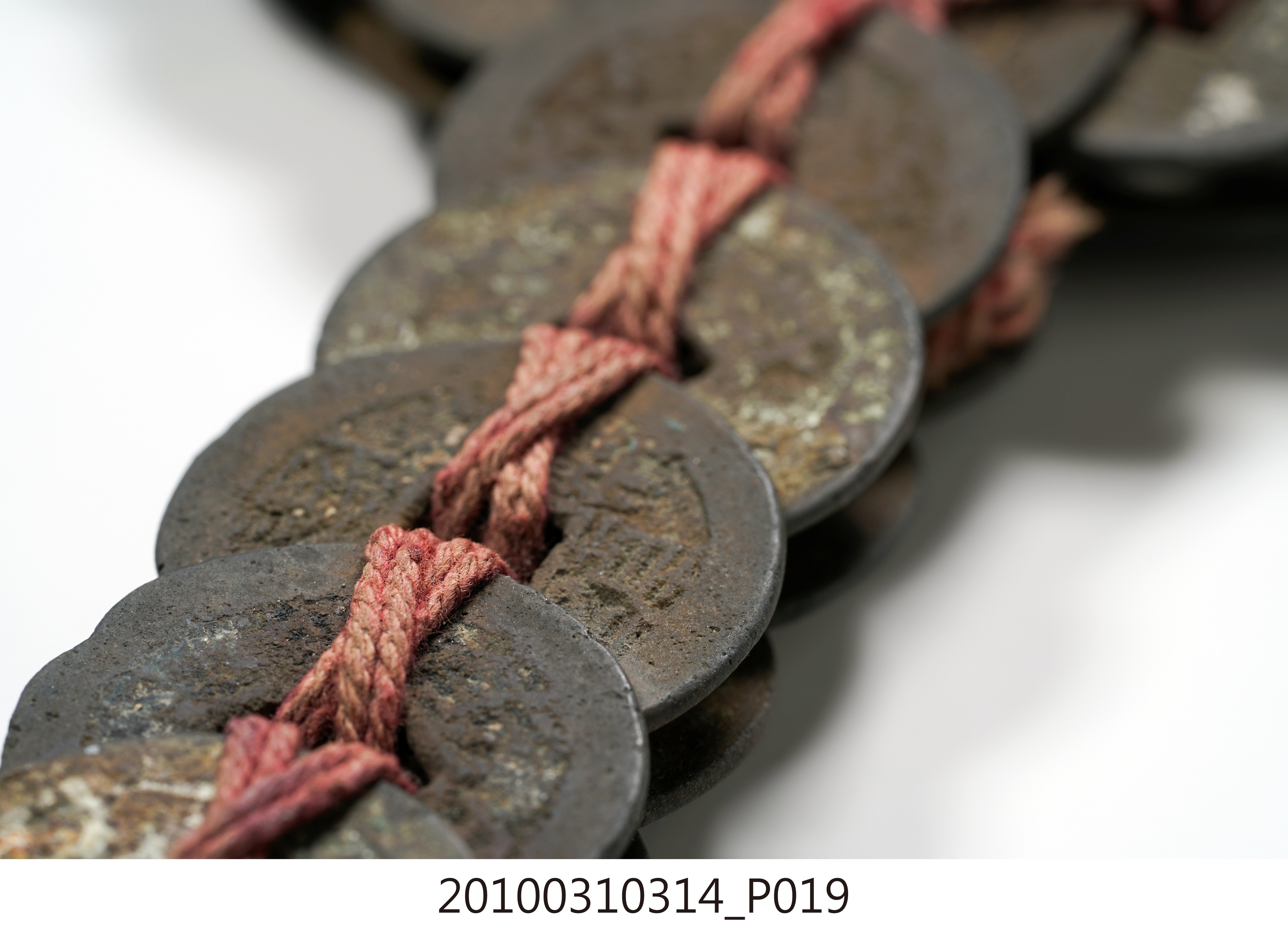 金錢劍 (共26張)