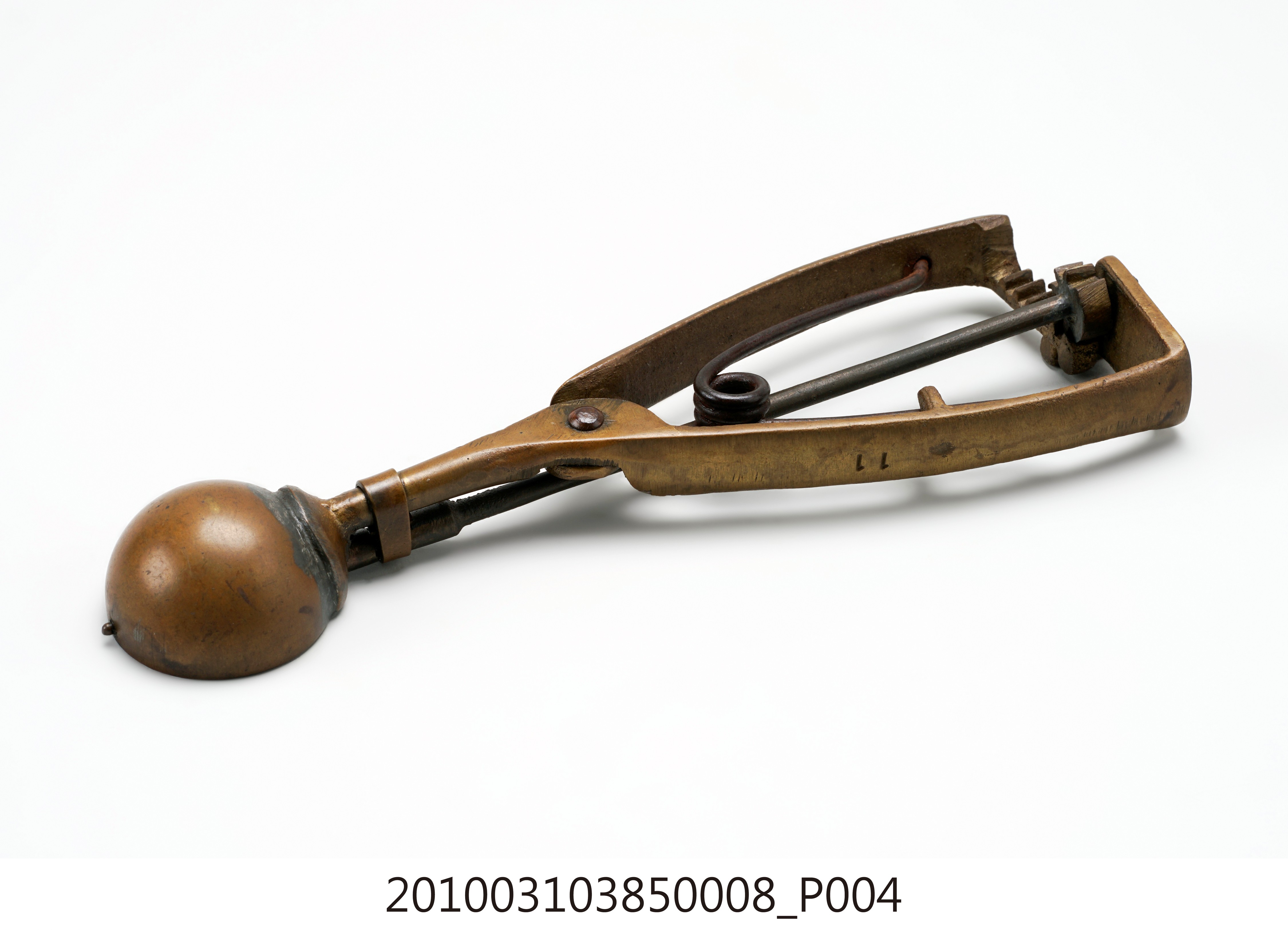 11號銅冰杓 (共8張)