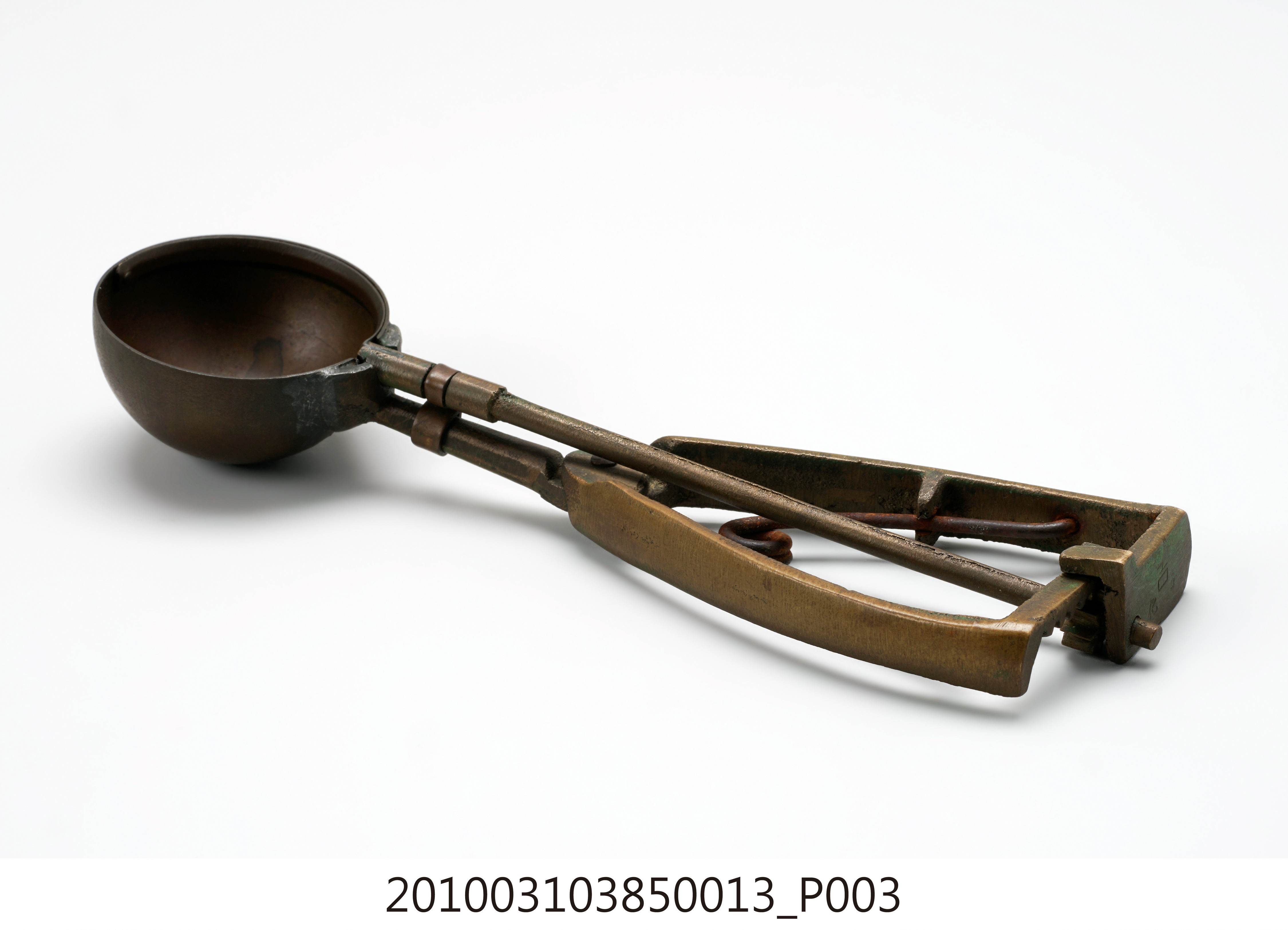 16號銅冰杓 (共8張)