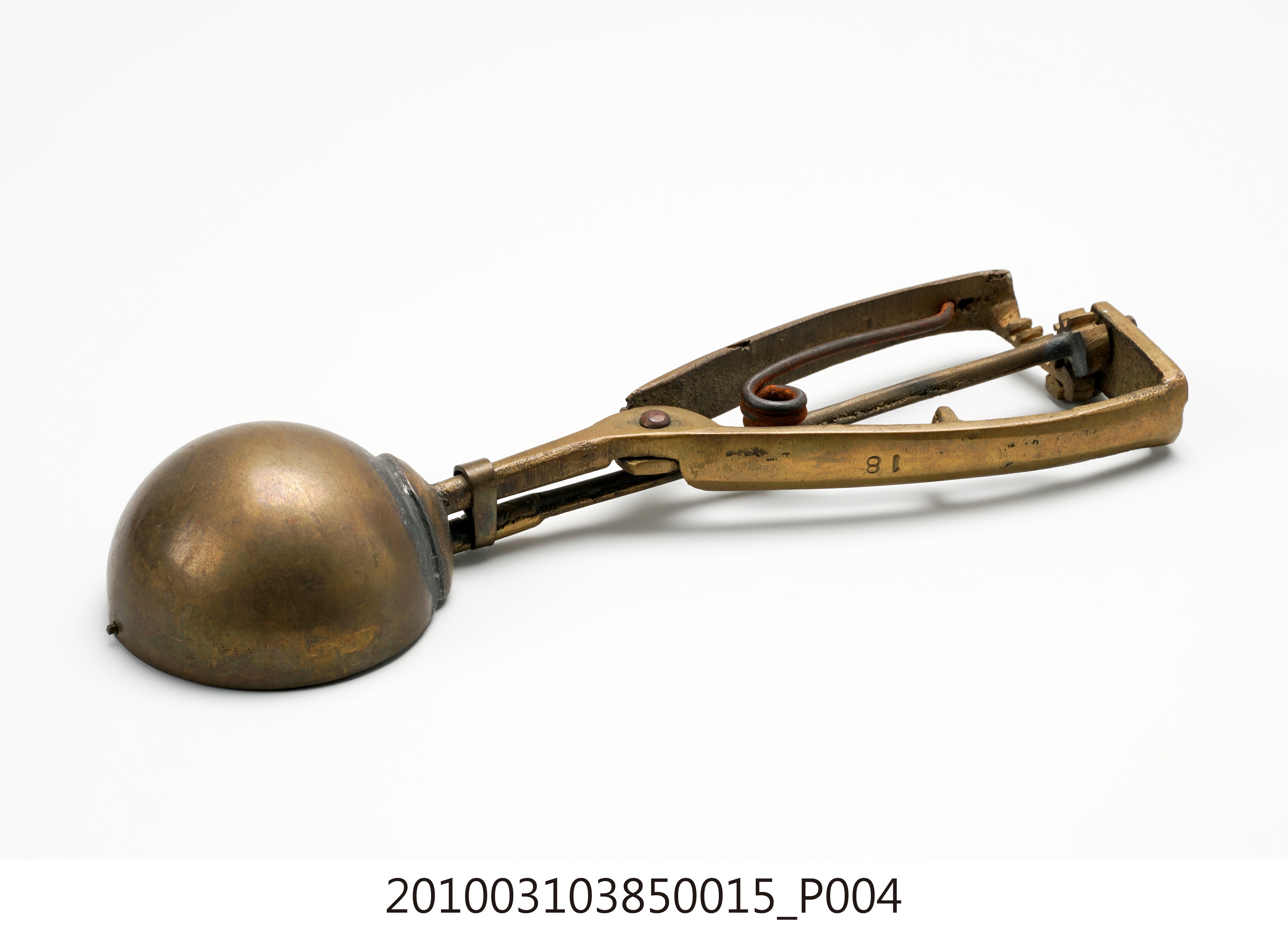 18號銅冰杓 (共8張)