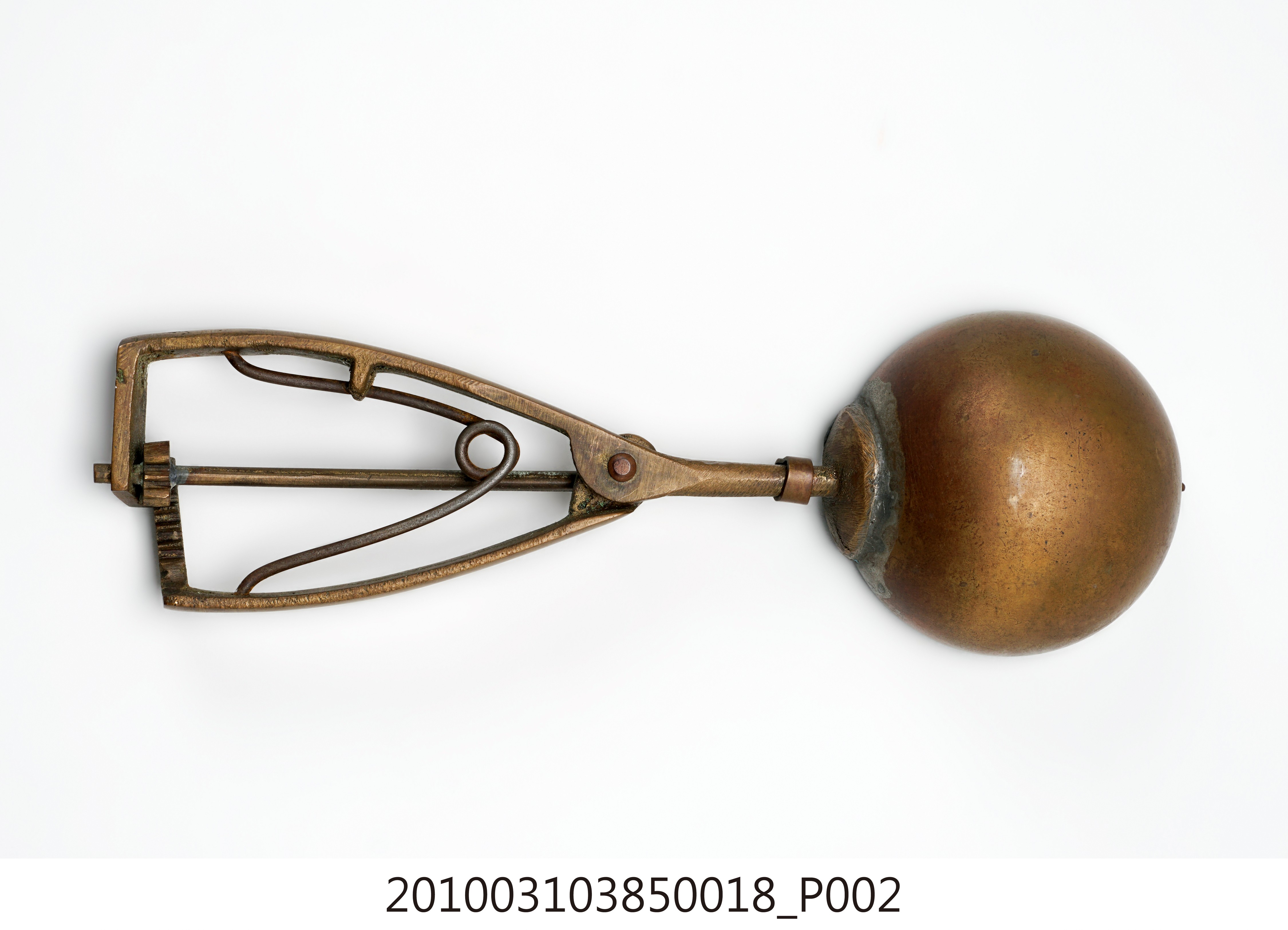 21號銅冰杓 (共8張)