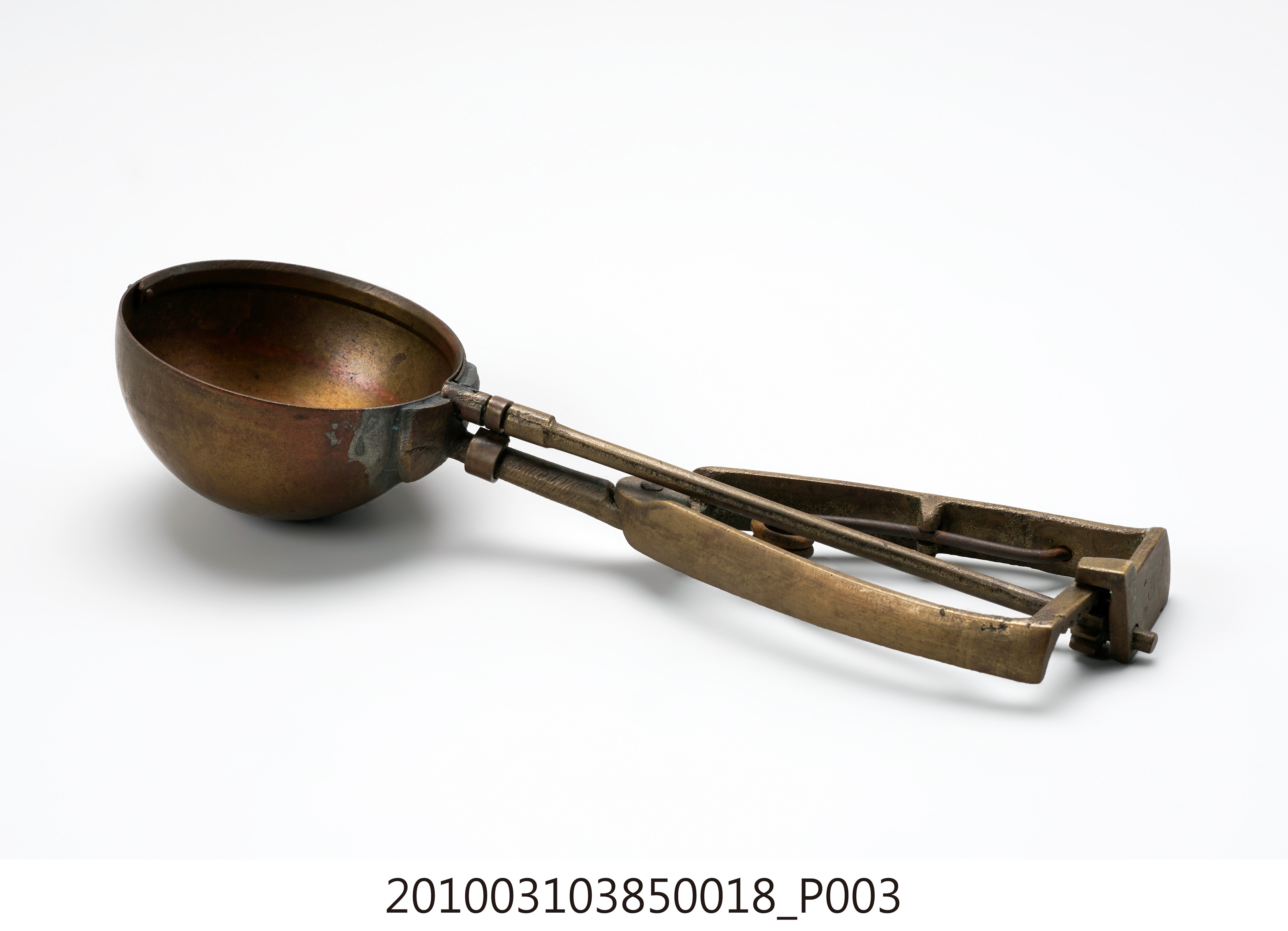 21號銅冰杓 (共8張)