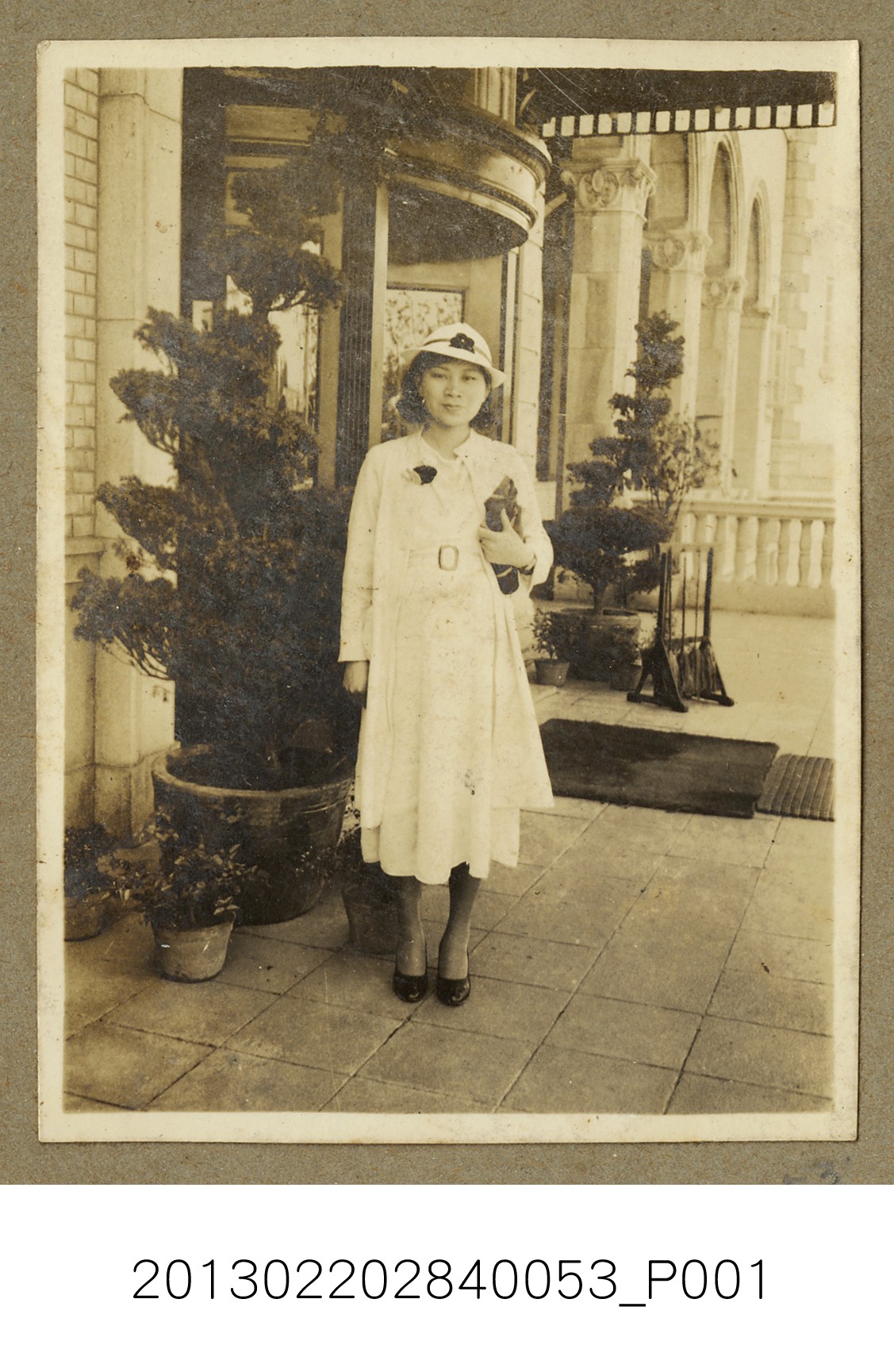 昭和13年7月鄭新合獨照 (共2張)