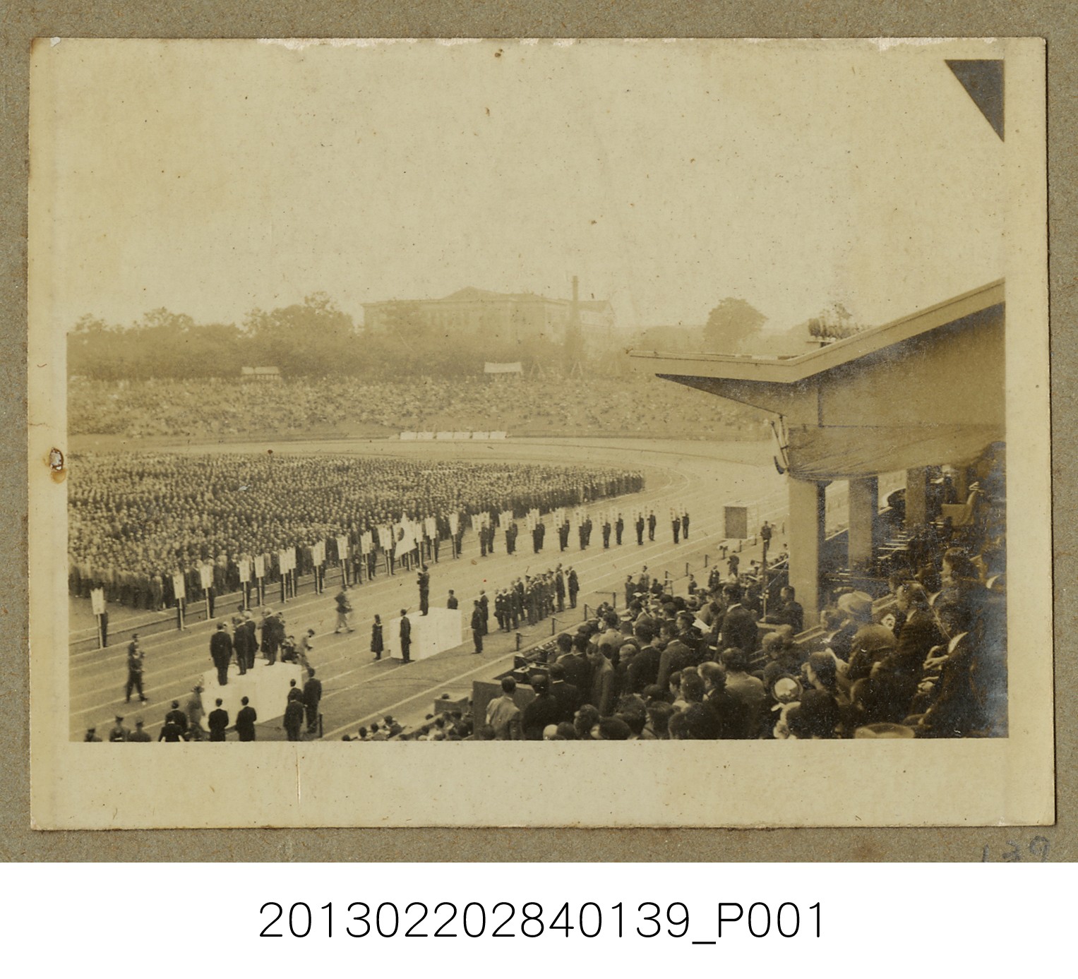 昭和14年神宮競技入場式2 (共2張)