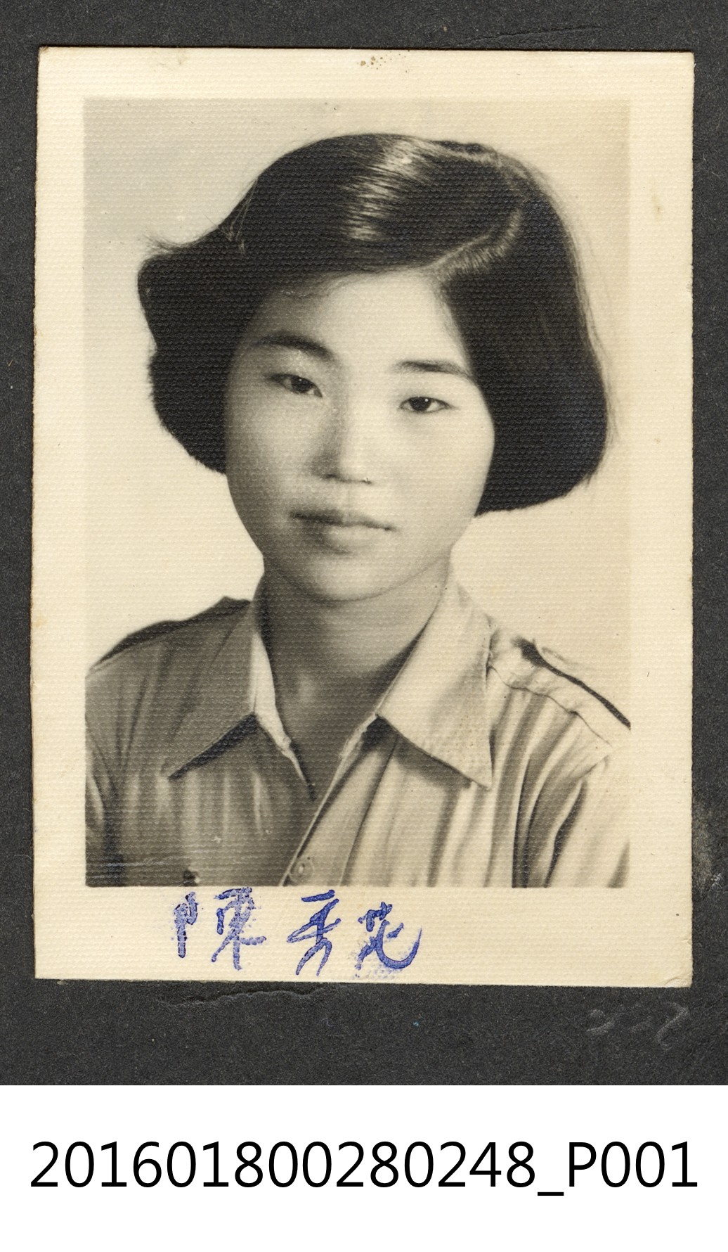 任教學生照 (共3張)