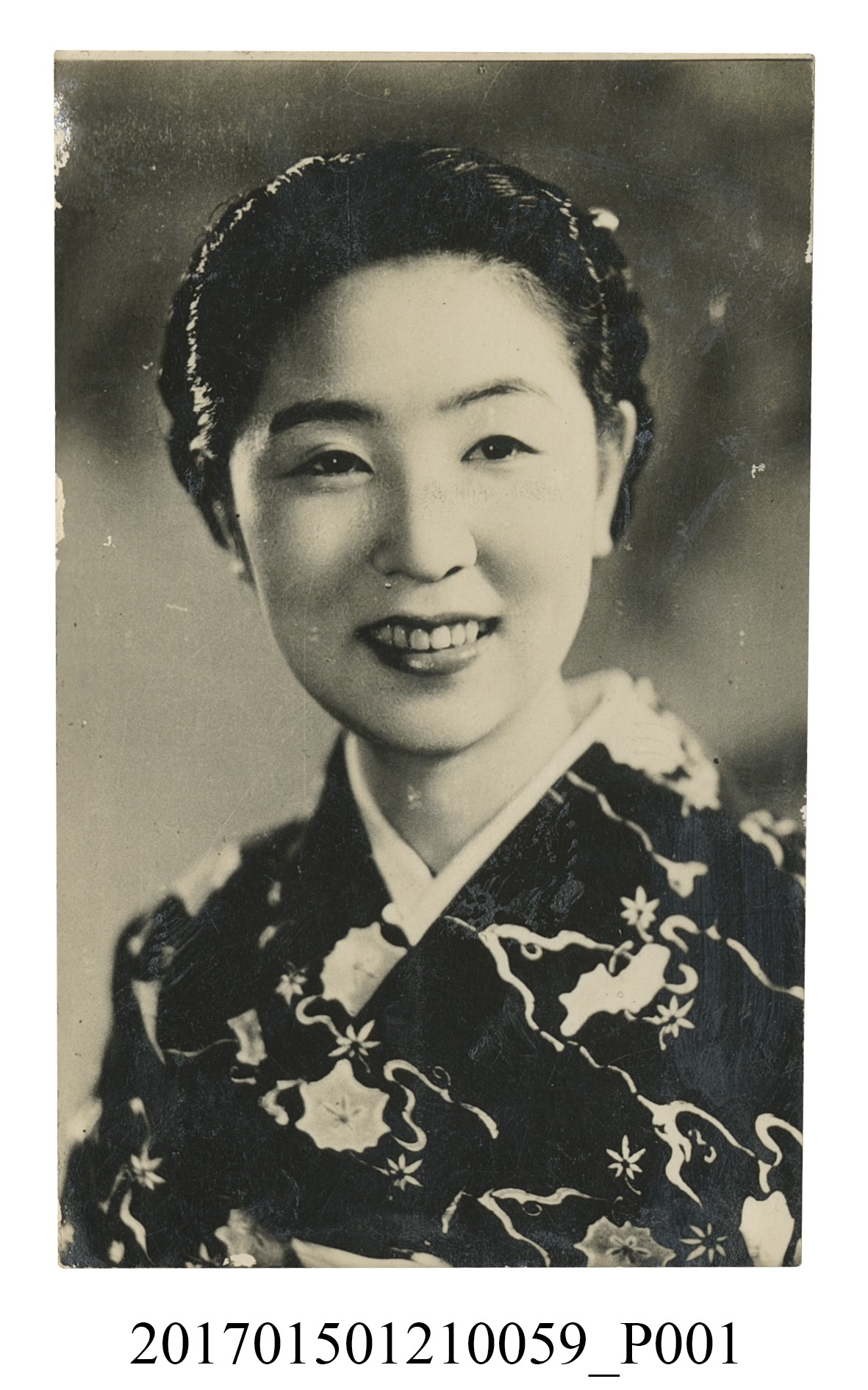 田中絹代之照片 (共3張)
