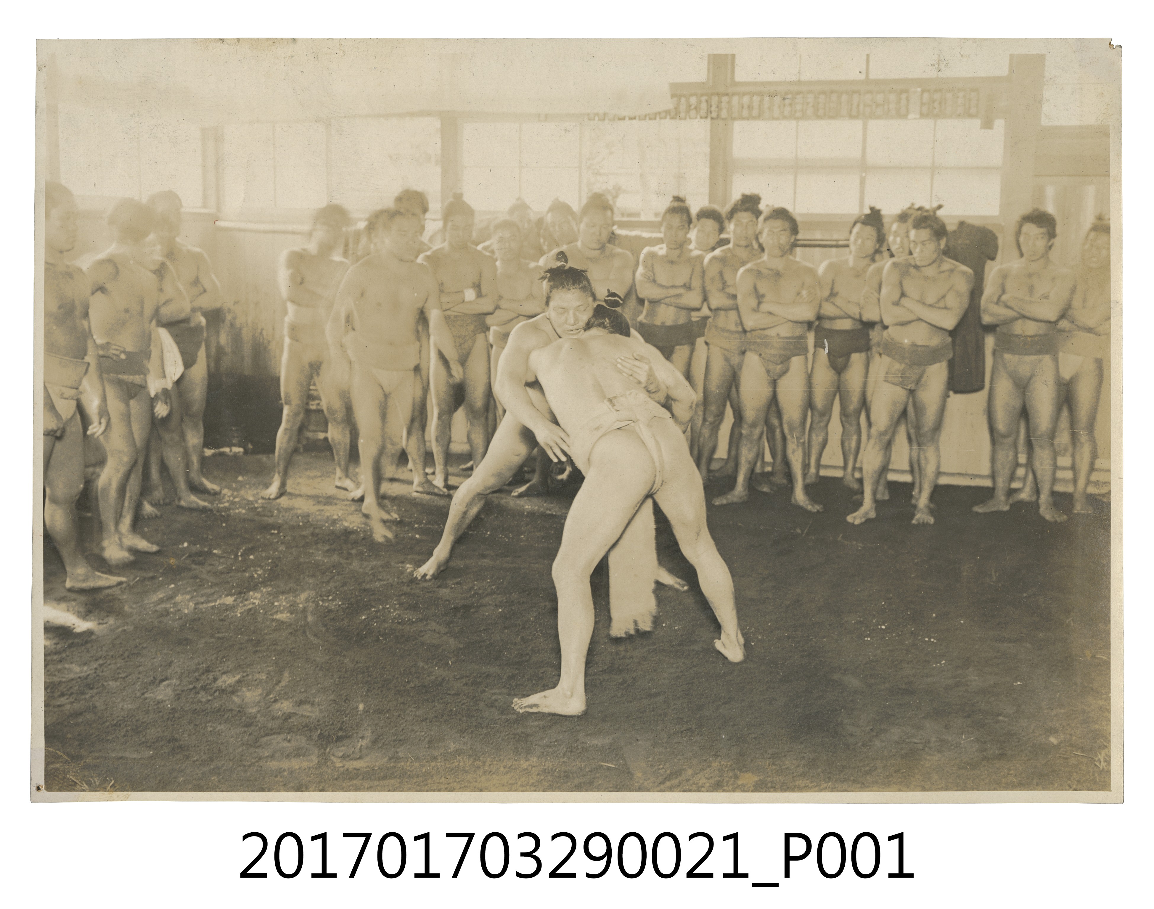 四月六日陸上競技大會相撲場 (共3張)