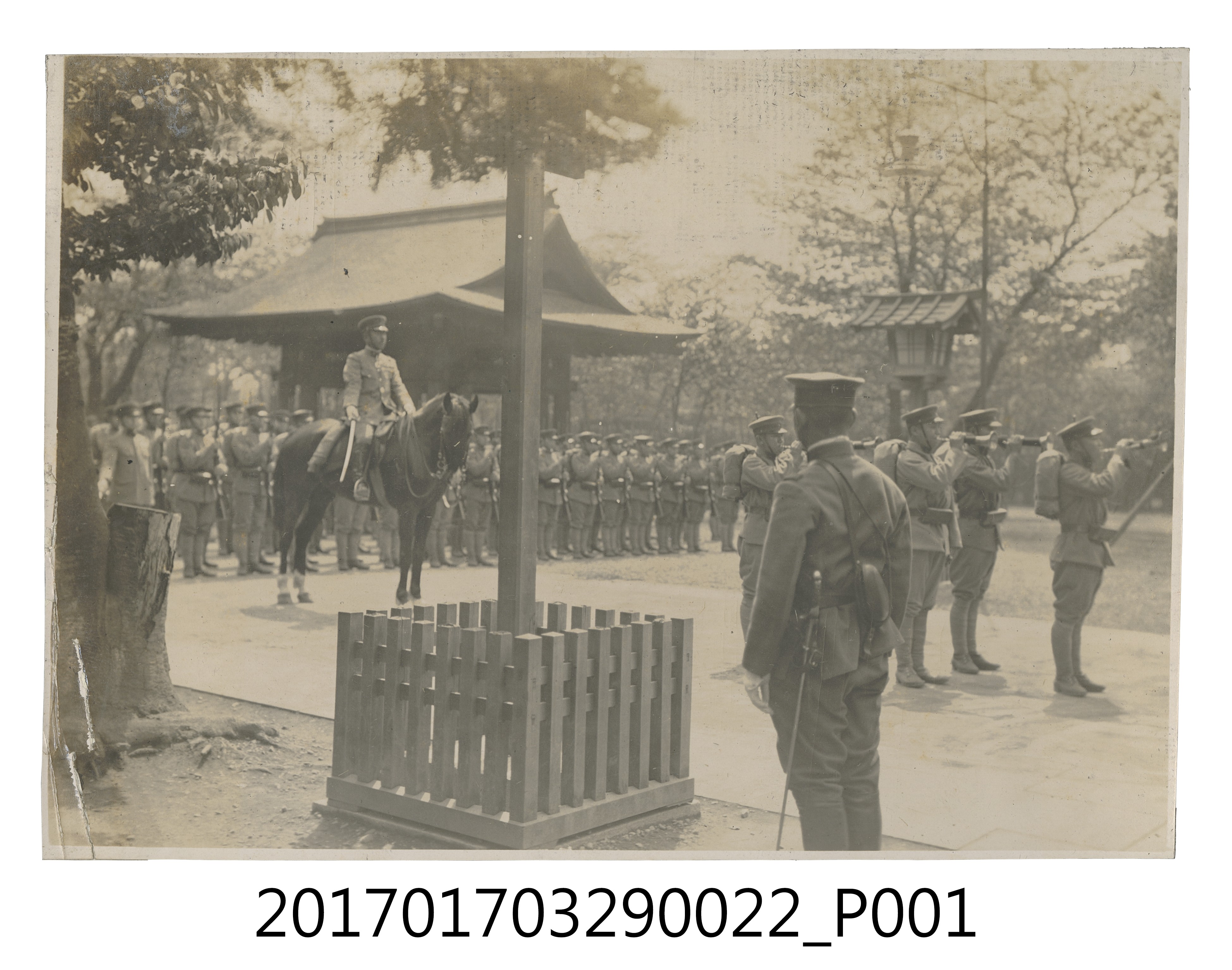 臺灣神社軍事儀式 (共3張)