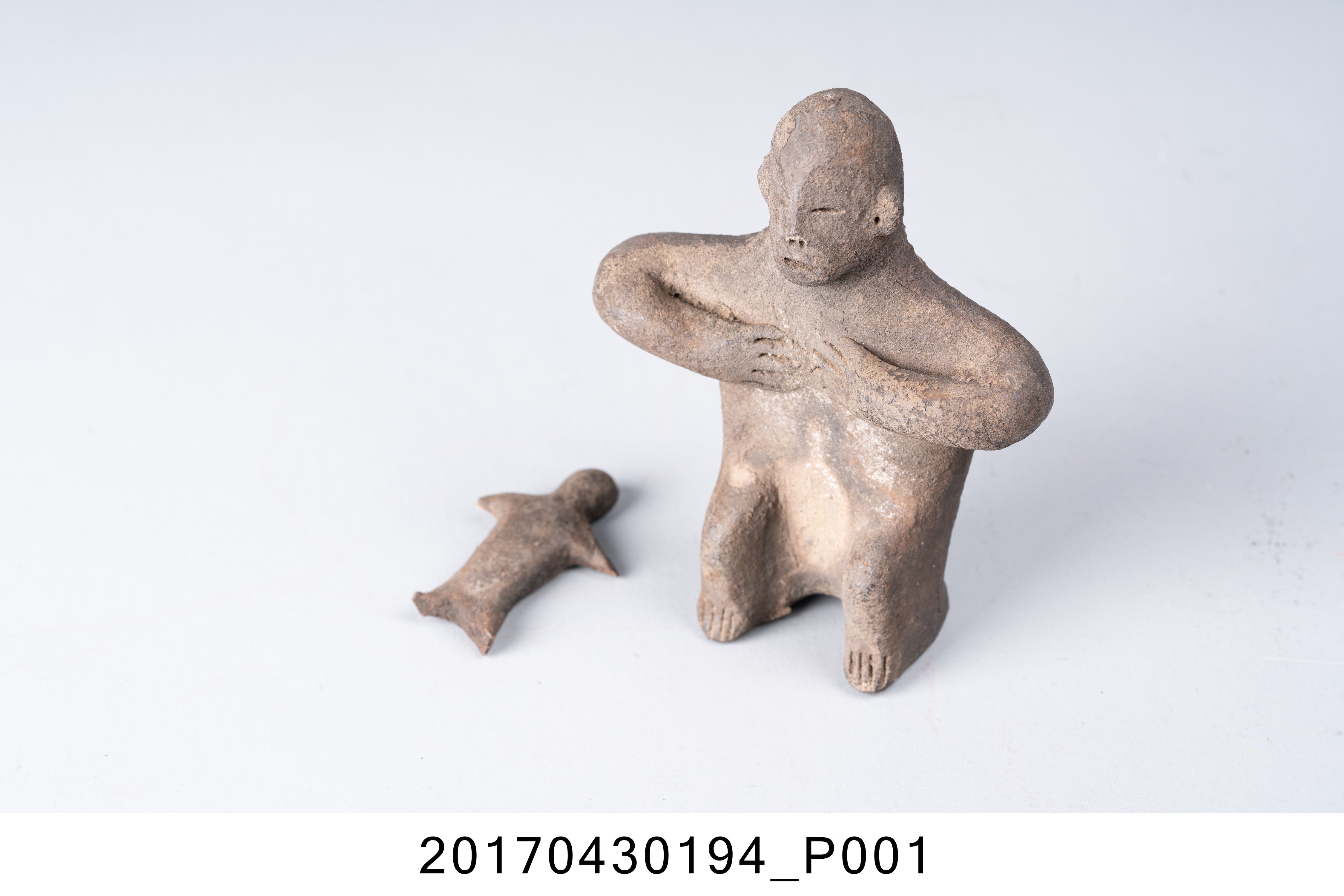 達悟族親子陶偶 (共6張)