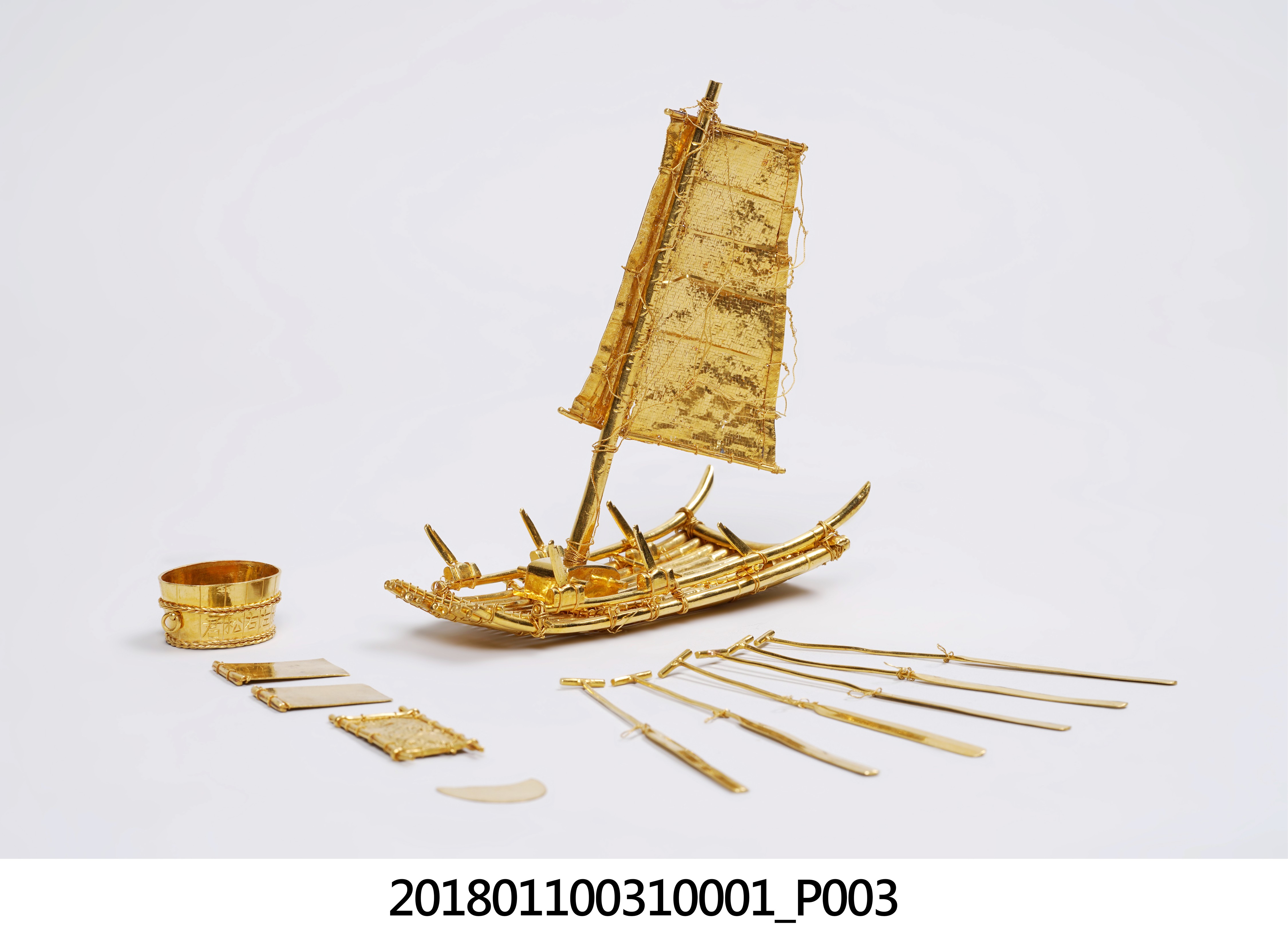 鼎琢成製金製竹筏 (共15張)