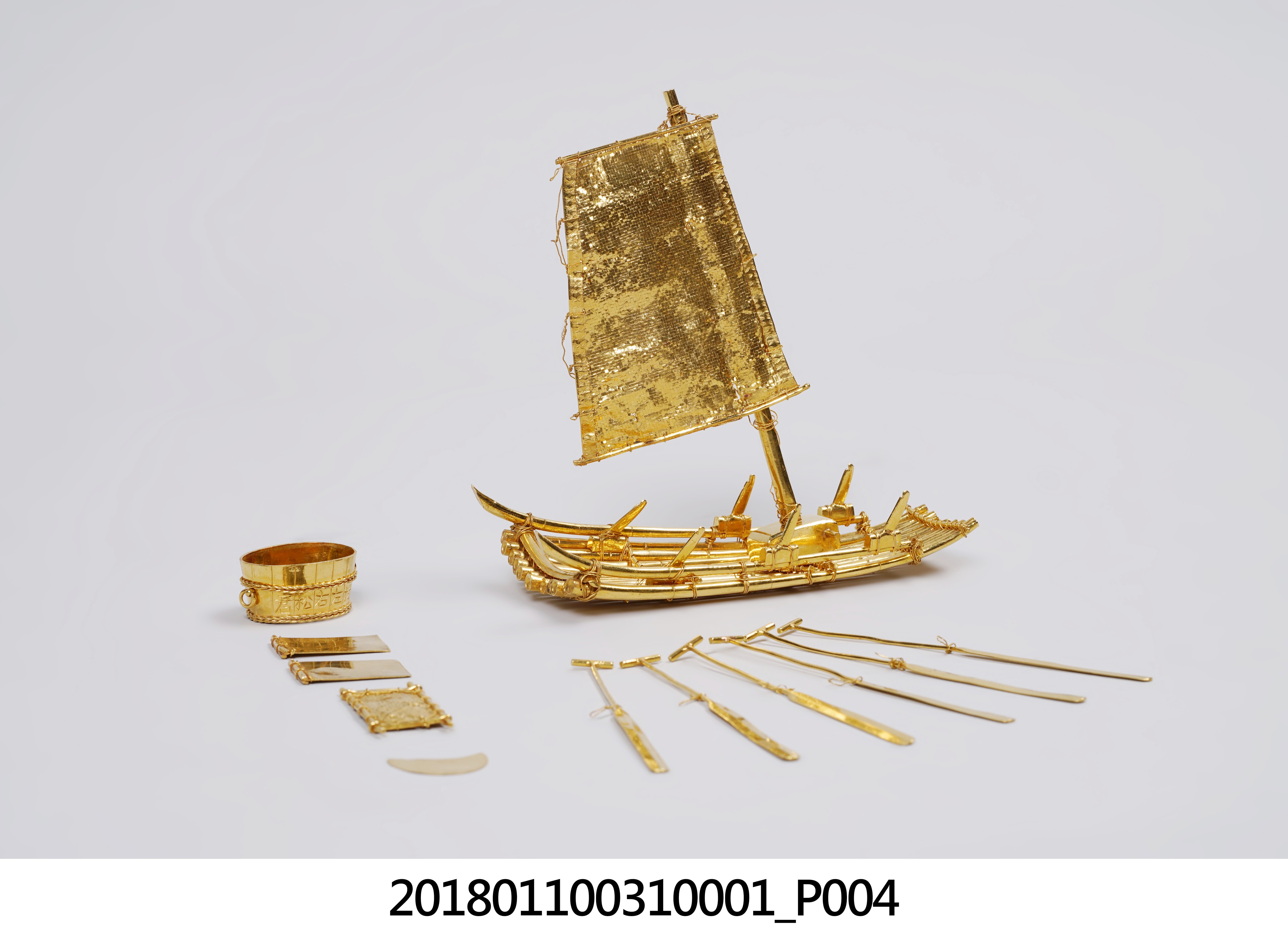鼎琢成製金製竹筏 (共15張)
