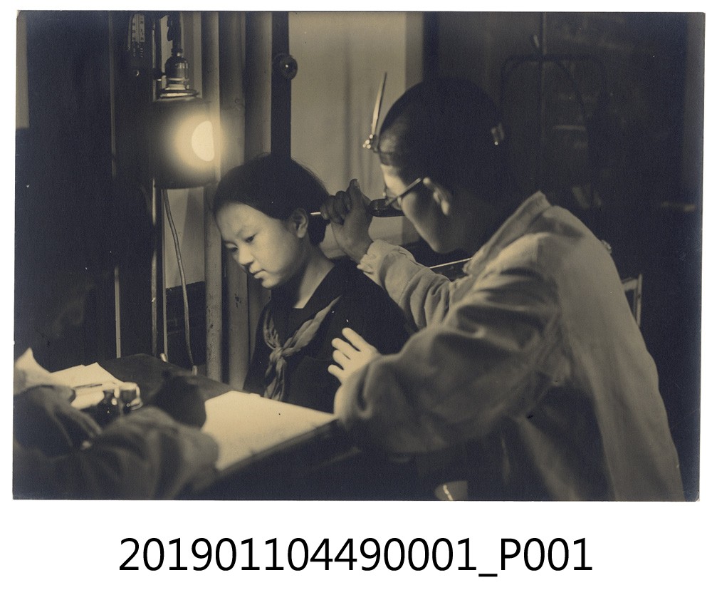 臺北帝國大學醫學部學生實習之情形照片之1 (共3張)