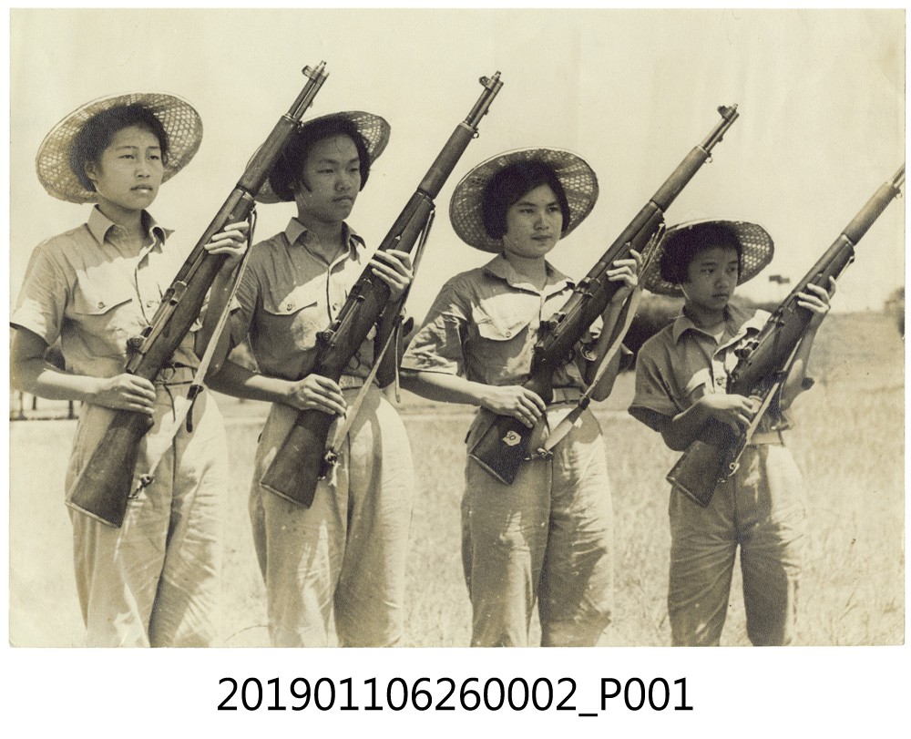 參加「青年反共救國團」暑訓活動之青年學生2 (共3張)
