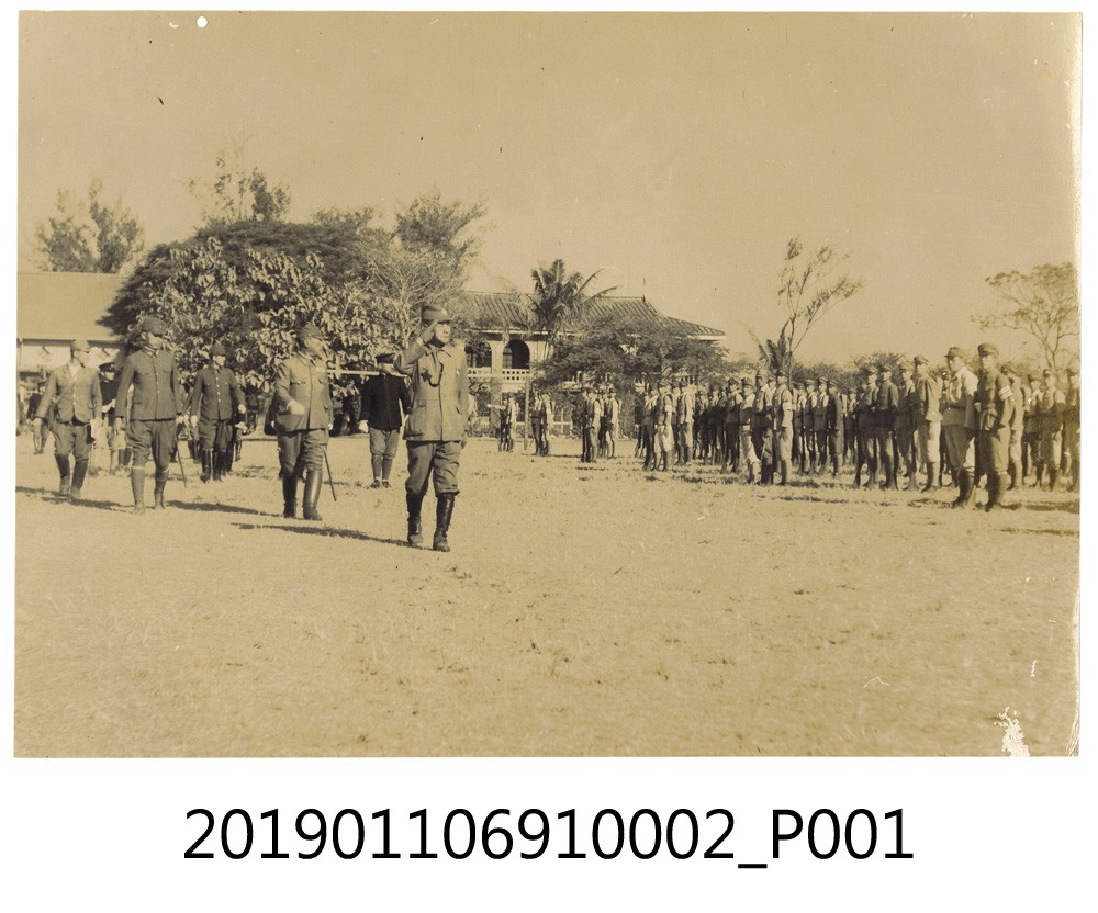 私立長榮中學校軍訓活動照片 (共3張)