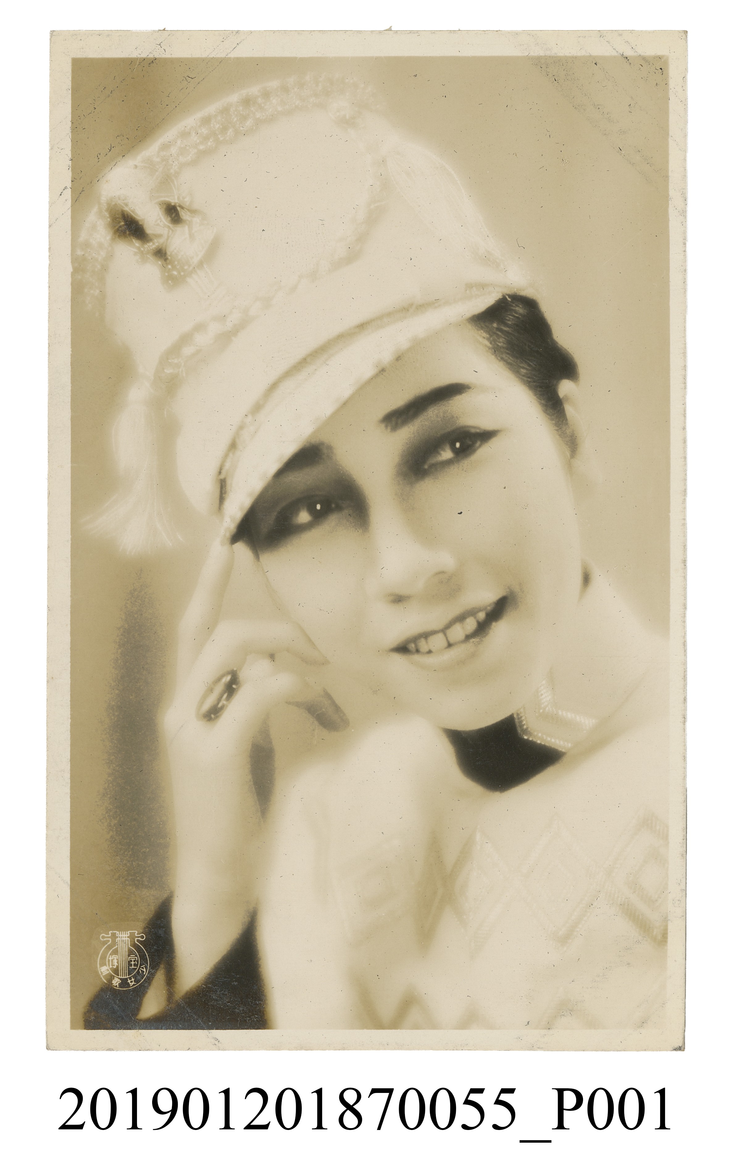 寶塚劇團佐保美代子劇照 (共5張)