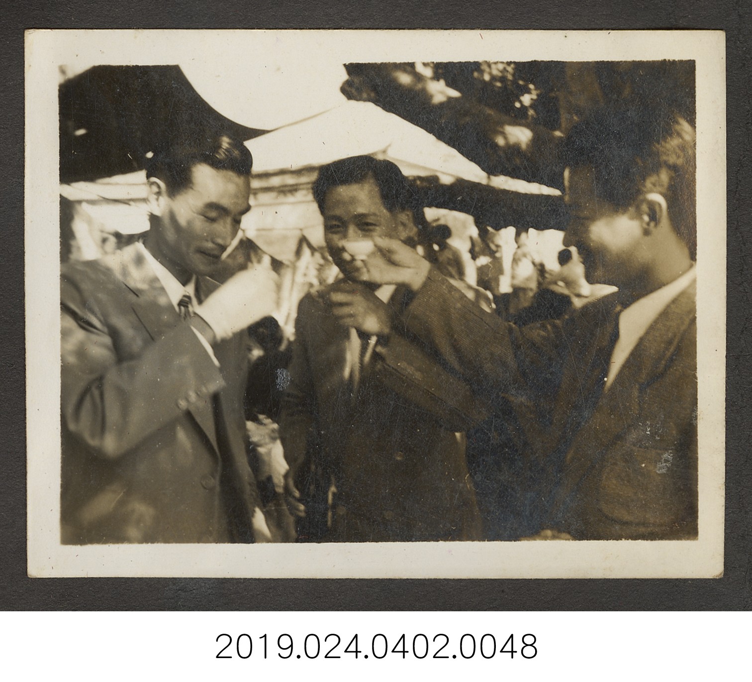 新郎柯旗化敬酒 (共3張)