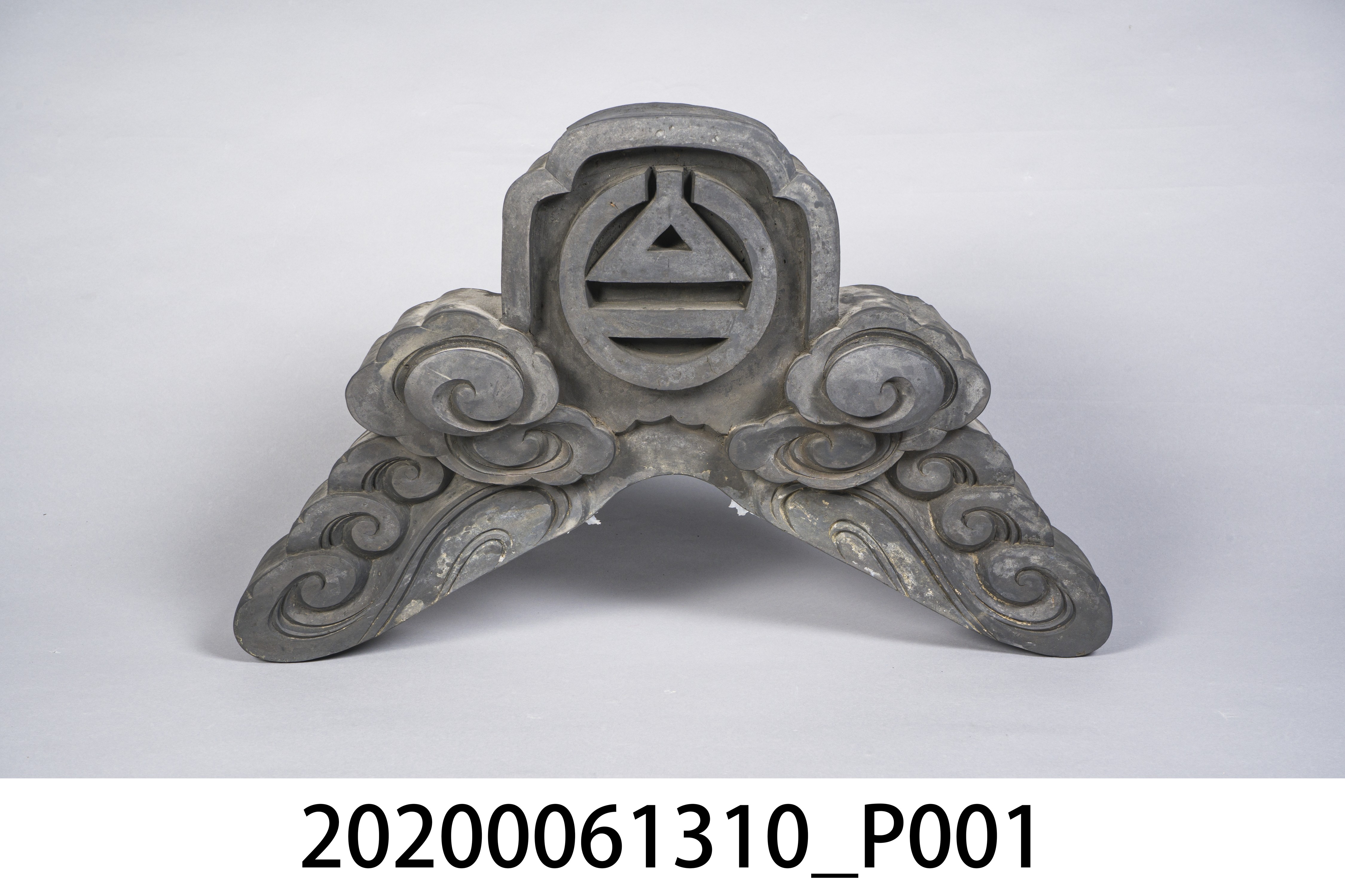 臺灣銀行建築物鬼瓦 (共8張)