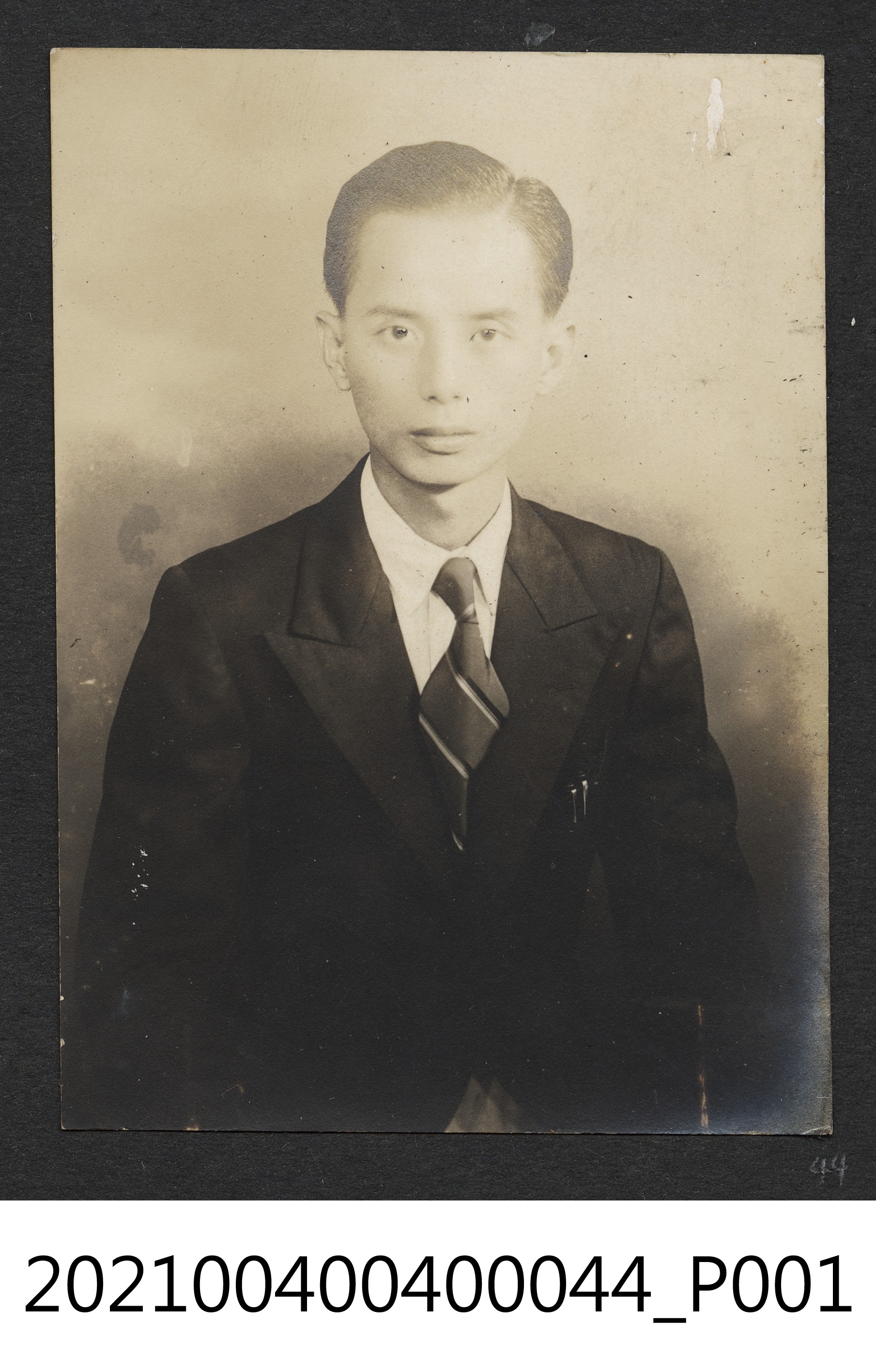郭木池個人照 (共1張)