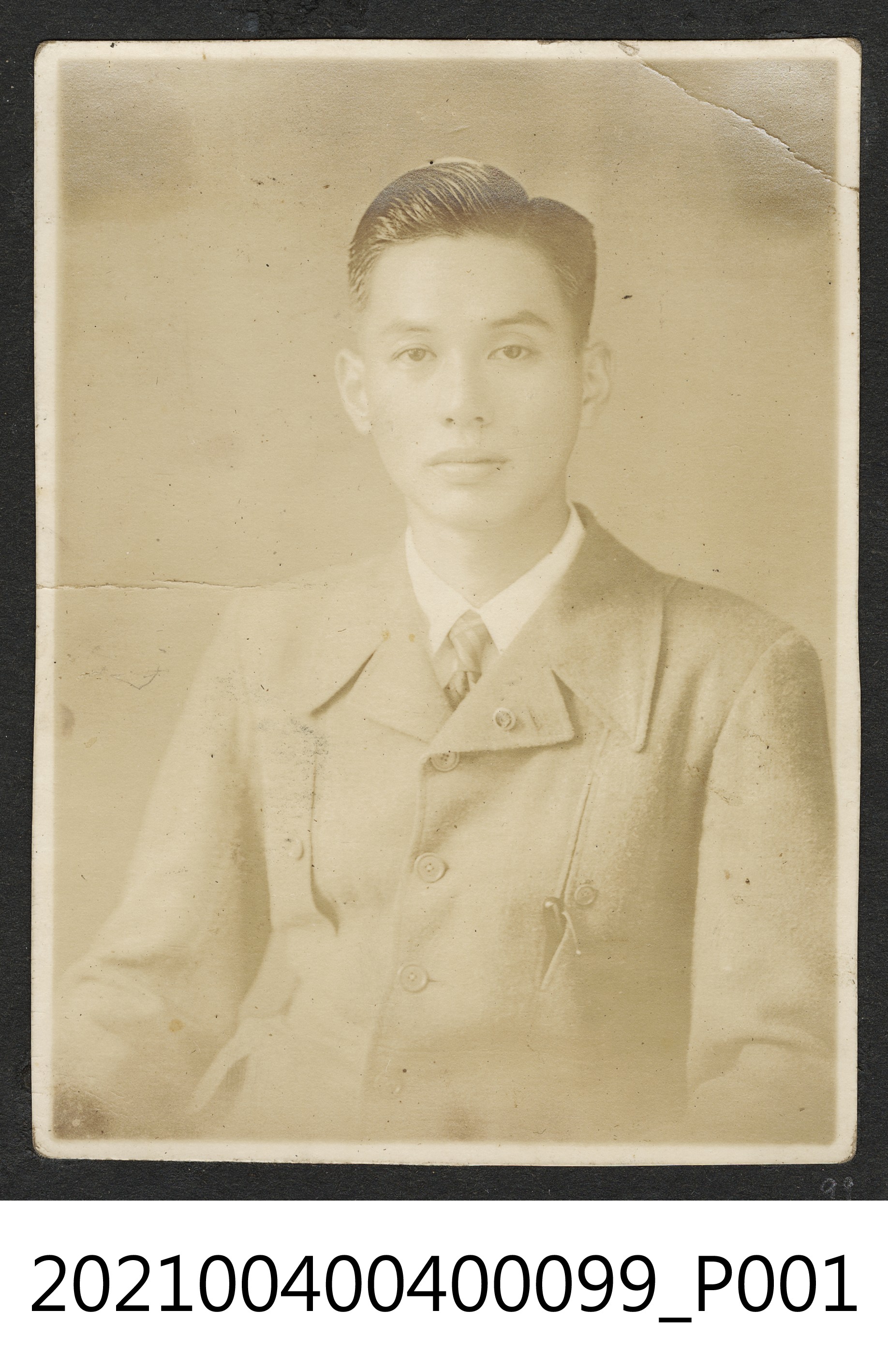 男子照 (共1張)