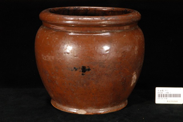 褐紅釉素面油罐 (共6張)