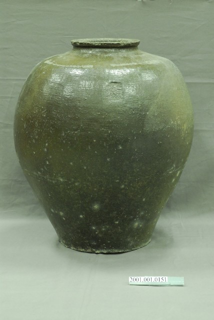 褐釉素面酒甕 (共5張)
