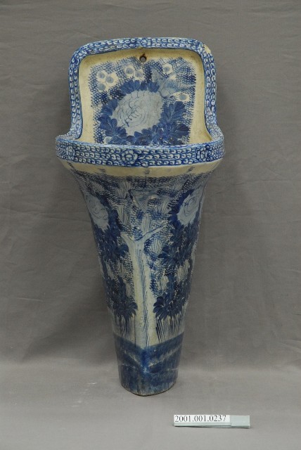 清時代 花唐草紋青花壺 染付飾壺 葉形款 花器 骨董品★時代物★ 花唐草紋青花壺(明代)