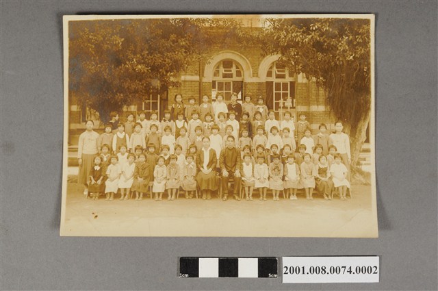 士林公學校師生合照 (共2張)