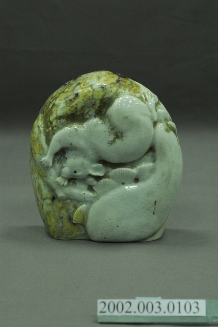 白瓷松鼠壁花插 (共7張)