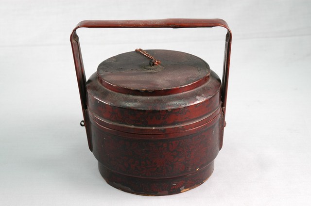 木製髹漆𣛮籃 (共12張)