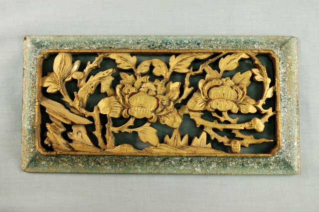 旧藏 木彫 鳳凰戲牡丹 屏風 擺件 重1020g 珍藏老花梨木雕刻木雕九龙屏风精工雕刻九龙戏珠屏风摆件插屏木艺