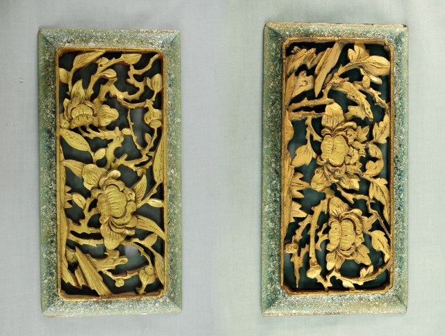 鏤空金漆壽石牡丹木雕板堵 (共3張)