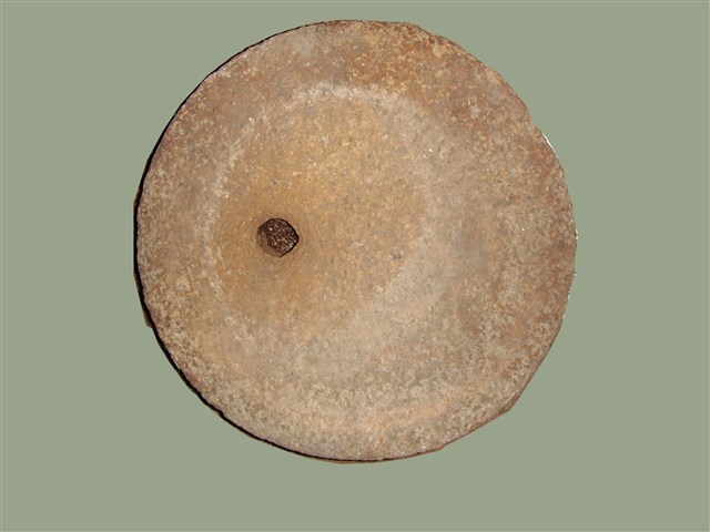 中型石磨─上座 (共1張)