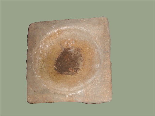 方桶式大型石臼 (共1張)