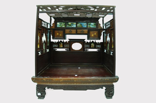 漢和洋風八腳紅眠床 (共2張)