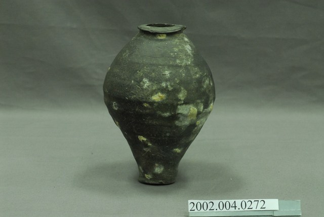 陶製捉墨魚罐 (共6張)