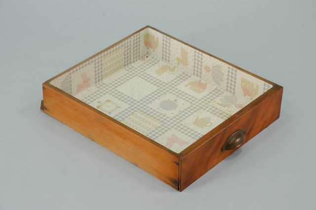 乾漆素面菱格窗菜櫥抽屜3 (共3張)