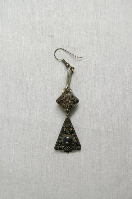 刻花耳飾 (共8張)