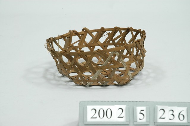 竹編小筐籃 (共4張)