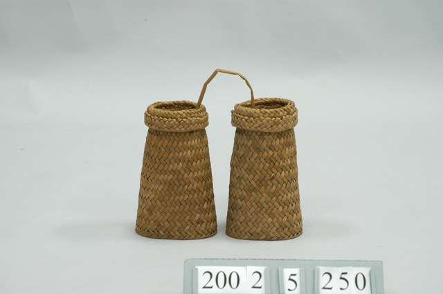 草編套袖組 (共1張)