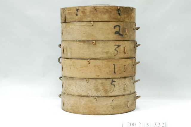 大圓形竹蒸籠組 (共1張)