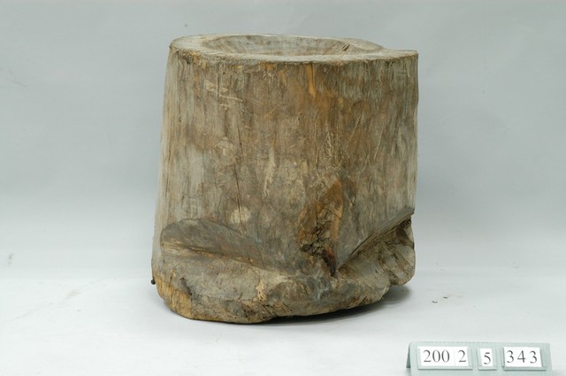 直桶式大型木臼 (共1張)