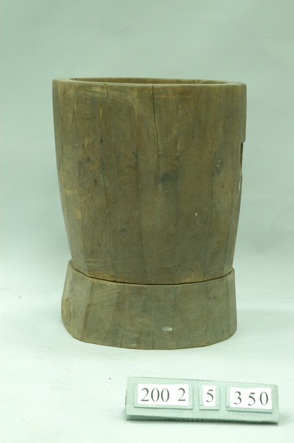 直桶式中型木臼 (共1張)