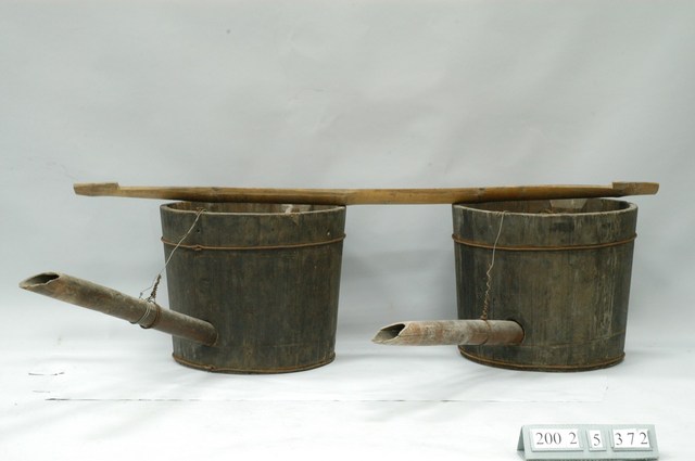 水肥桶擔 (共1張)