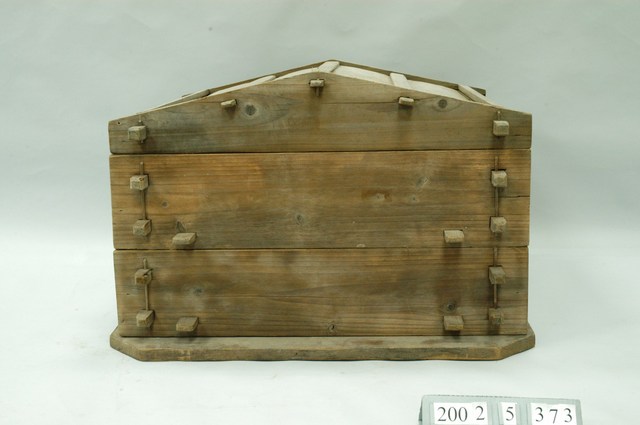 木質方型尖頂蒸籠組—四件一組 (共1張)