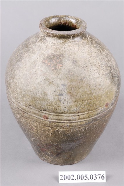 橄欖綠釉壓印紋陶甕 (共2張)