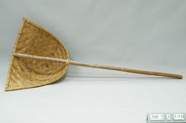 長柄畚箕 (共1張)