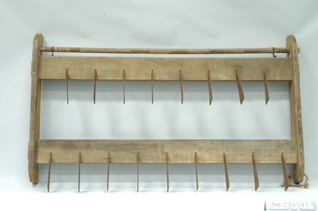 八齒刈耙 (共1張)