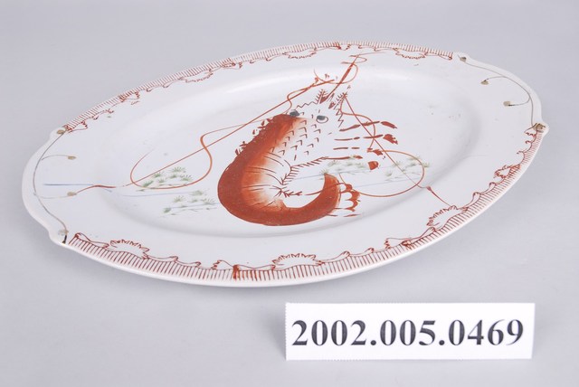 印繪白瓷紅蝦折沿橢圓盤 (共2張)